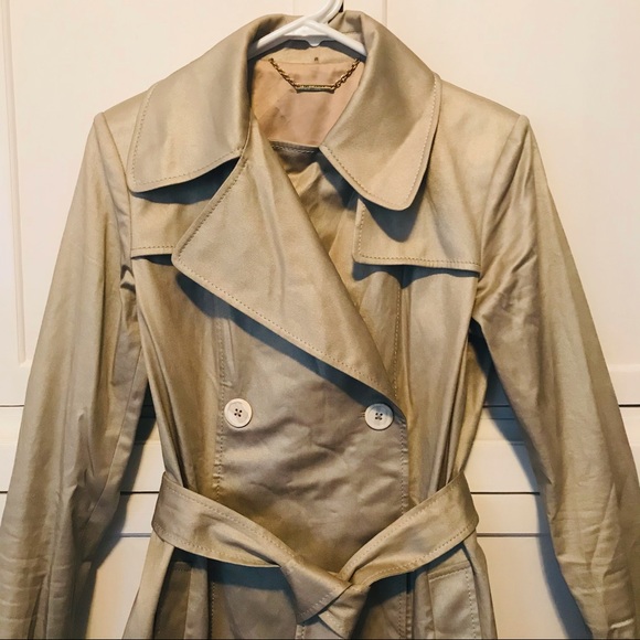 ELIE TAHARI | Med | Trench Coat with soft gold shimmer | PRICE FIRM - Picture 3 of 15